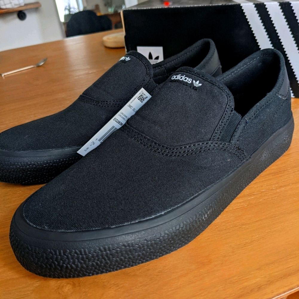 Adidas 3MC Slip Shoes NWT Vans style slips
